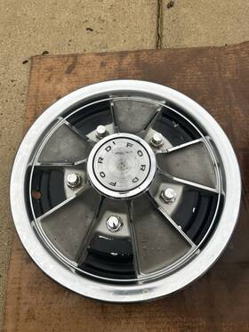 552030 Ford 1960s 14 Inch Mag Hubcaps