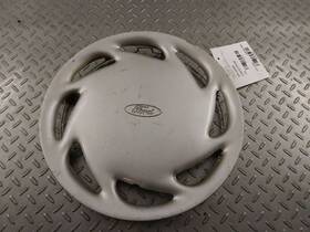 570-00909 Ford Wheel Cover Slot Type 8 Holes1 Tab Broke Some Scatches Fits 92-94 Escort