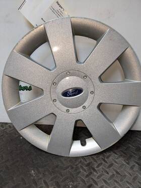 570-07046 Ford Wheel Cover Hubcap 16 Inch 7 Spoke Painted Fits 06-09 Fusion 845824