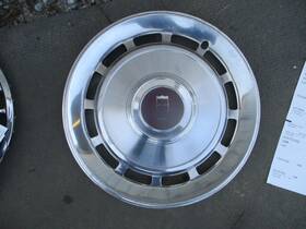 570-828 Ford 1985 Crown Victoria 14 Inch Wheel Cover 83-86