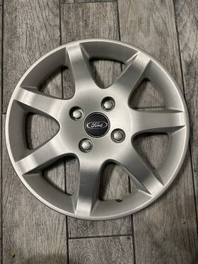 5s43-1130-aa Ford One 05-07 Focus 15 Inch Hubcap Wheel Cover Oem Nice