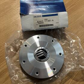 8a4z-1130-a Ford Genuine Part Wheel Cover Mercury Sable New In Box