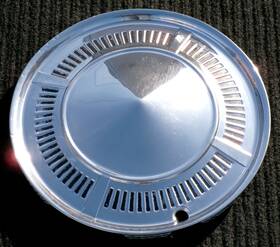 C0dz-1130-b Ford One Genuine Falcon Ranchero E100 Econoline 13 Inch Hubcap Wheel Cover 1960 1962