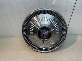 C4oz-1130 Ford Nos 1964 Fairlane Wheel Cover...new