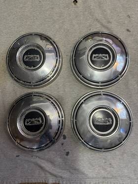 C7aa-1156-a Ford 1967-1972 Fairlane Galaxy F Series Hub Caps Wheel Covers