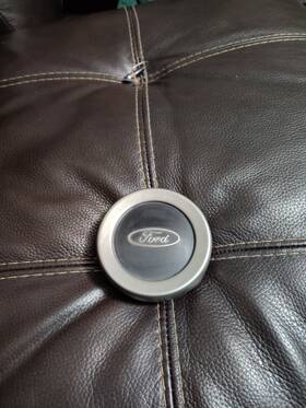 C7tz-13a805-d Ford Oem 1967 - 1972 Truck Pickup Steering Wheel Horn Button 1968 1969 1970
