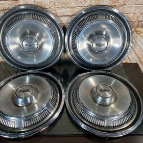 C9oz-1130 Ford Set Of 4 Falcon Fairlane Torino 14 Inch Hubcap Rim Wheel Cover Hub Cap 1969 - 1971