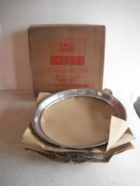 C0az-1211-a Ford Coaz-1211-a 1960 Nos Trim Ring Set Of 5 Starliner Galaxie Thunderbird
