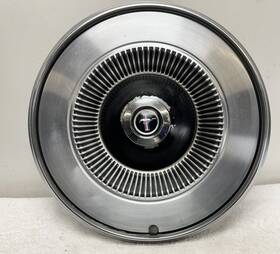 D2zz-1130 Ford Single 1972 - 1973 Mustang 14 Inch Hubcap Wheel Cover