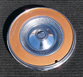 D3dz-1130-h Ford One Genuine Maverick Comet 14 Inch Hubcap Wheel Cover Saddle Bronze 1973 1974