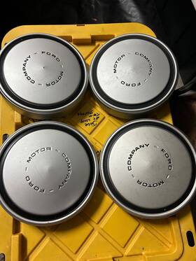 D3ta-1130-a Ford 1973 Pickup Van Dog Dish Center Cap Hubcaps Wheel Covers Nos D3ta-1130 Us