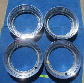 D3ta-1a090-cb Ford 1972 1996 F-250 16.5 Inch Trim Ring Adapters To 15 Hubcaps 2 Nos Used Oem