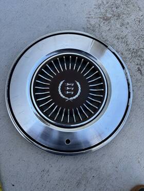 D5az-1130-f Ford Rare Hard To Find Galaxie 500 Ltd Mercury Wheel Cover Hubcap 1973 1978