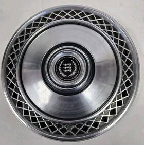 D8ac-1130-ba Ford 1977-89 Mercury Ltd Crown Victoria Cougar Country Squire 15inch Hub Cap Oem