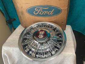 D9az-1130-e Ford Nos 14 Inch Hubcap Wheel Cover Wire Hub Cap Mercury