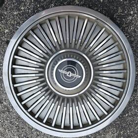 E1sz1130d Ford E0sz1130c Used Thunderbird 1980-1982 14 Inch Hubcap E1sz1130b And