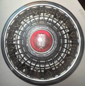 E1ac-1130-ca Ford E1az-1130-d 14 Inch 1981 1982 Ltd Spoke Wire Wheel Cover