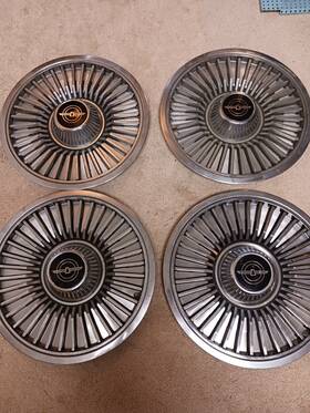 Eosc113cbc Ford Thunderbird Set Of 4 -14 Inch Hub Caps Wheel Covers 1980-82 Oem