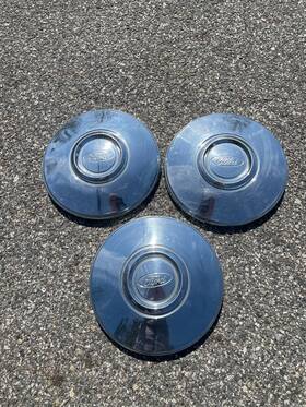 F0ac-1130-aa Ford Factory 1988 To 1997 Crown Vic Victoria Police P71 Taxi Dog Dish Hubcaps