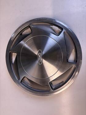 F17a1130aa Ford 15 Inch 1990-1994 Explorer E150-e350 F150-f350 Wheel Cover