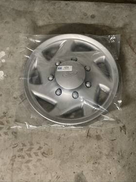 F8uz1130 Ford 1997-2016 Econoline Van Hubcap H7030a