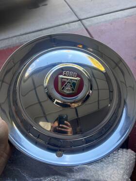 Frd53 Ford Set Of 4vintage 1950 S Crown Victoria 15 Inch Wheel Covers - Hubcaps
