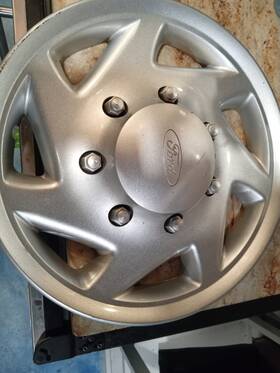 Fsua-1130-aa Ford Hubcap For Van 1998-2016 - Factory 16-inch Oem Wheel Cover Silver 7030