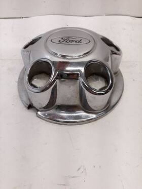 570.fd8198 Ford Truck 95-01 Ranger Wheel Center Cap