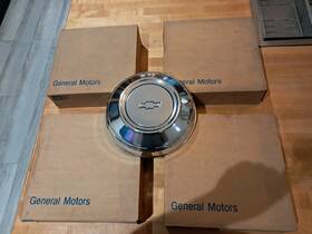 337281 General Motors Nos Gm 1978-1991 Chevy Caprice Impala Police Taxi Poverty Dog Dish Hubcap Set