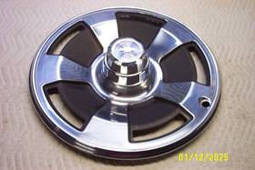 3924515 General Motors 1966-1967 Chevrolet Corvette Mag Style Wheel Cover