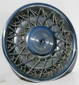 Gm 1620627 1981 Cadillac Fleetwood Wire Wheel Cover
