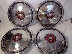 01618310 Gm Cadillac Set 4 Oem 1979 15 Inch Eldorado Wheel Covers Hubcaps 2034