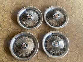 Gm Caps.15 70 S Pontiac Turbine Finned Wheel Covers 15 Inch Hub Caps Grand Prix Bonneville Oem