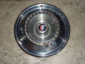 Bhc6768 Gm Hubcaps Oem Hub Cap Hubcap 15 Inch 1967 1968 Buick
