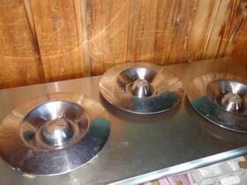 Cadh53 Gm Hubcaps Lot 3 Oem Hub Cap Hubcap 1953 Cadillac Caddy Sombrero