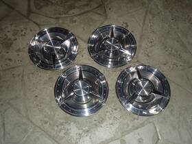 Phc1962 Gm Hubcaps Set Of 4 Oem Hub Cap Hubcap 1962 Pontiac Bonneville Motor Division Spinner