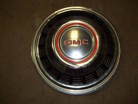 3105 Gmc 75-86 Truck C30 3500 Dually Hubcap Rim Wheel Cover Hub Cap 16.5 Inch Front