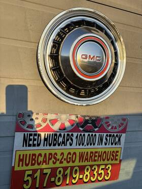 349095 Gmc 1976-91 Original 2500 Rear Duelly Motorhome Truck Hubcap 16 Inch 1 Rare