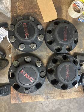 46872 Gmc 1988-1999 Truck Center Caps 8 Lug Set 2500 3500 Hub