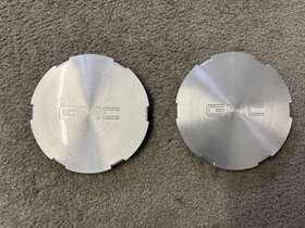 560-5156 Gmc 2003-2007 Sierra Savanna 1500 Yukon Xl Van 16 Inch Wheel Center Hub Cap Set Of 2