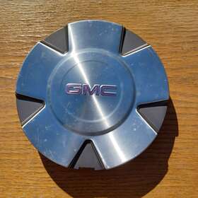 9596977 Gmc Acadia Center Cap 2007-2012 Part Number 01