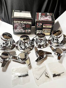 63516 Gorilla Hub Caps Center # Chrome 3 Bar Swept Wing Spinners With Towers