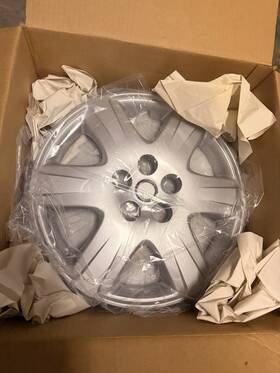 61133-ams Hubcaps.com 2005-08 Toyota Corolla Le 15 Inch Replacement Wheel Covers 2 Pack 16633 Ams