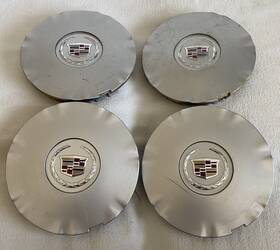 4664nwc Hubcapzone.com Set 4 Of Chrome 2011-2012 Cadillac Srx 17 Inch -18 Wheel Center Caps Replica Hubcaps
