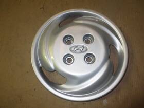 52960-23710 Hyundai 1994 94 1995 95 Scoupe Hubcap Rim Wheel Cover Hub Cap 14 Inch Oem Used 55548
