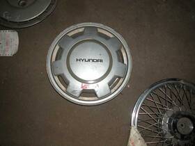 570-55508 Hyundai 88 Excel Wheel Cover 7 Spoke Without Notches