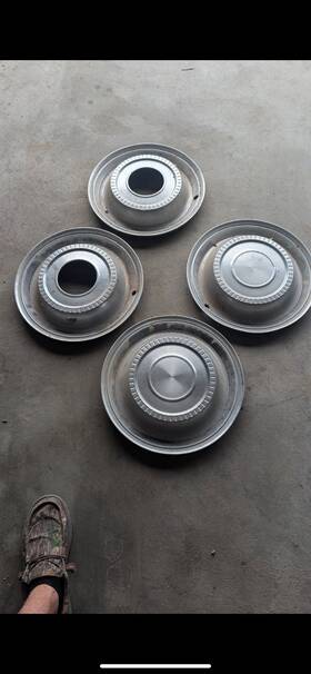 43445801 International 1972-1980 Harvester Scout Hubcaps 15 Inch Set Of 4 #43445801