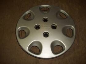 56004 Isuzu 91 92 93 Stylus Hubcap Rim Wheel Cover Hub Cap 13 Inch Oem Used