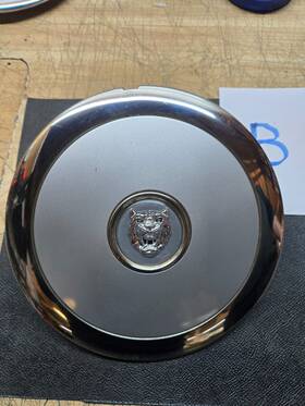 Mnc6240 Jaguar 1998-2003 Xj40 Full Hubcap Silver