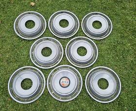 J0948632 Jeep Set Of 8 1969-1979 15 Inch Hubcaps Wheel Covers Cj Jeepster J10 Wagon 4x4 4wd 4